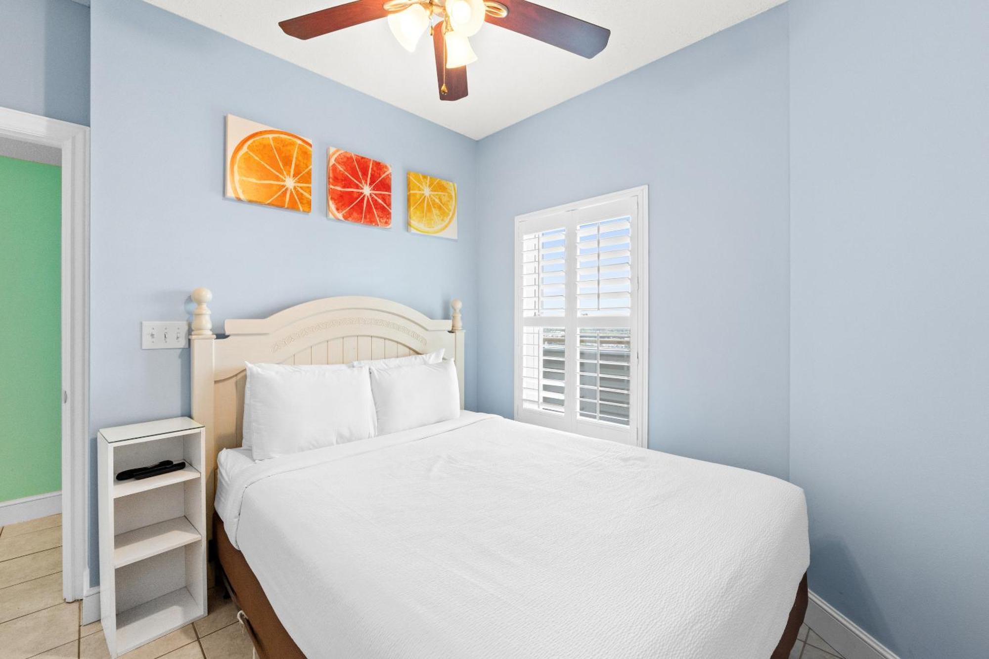Majestic Beach Resort Tower 2 By Panhandle Getaways Panama City Beach Room photo