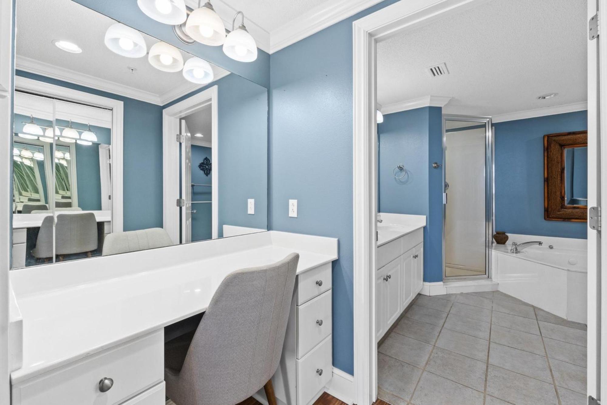 Majestic Beach Resort Tower 2 By Panhandle Getaways Panama City Beach Room photo