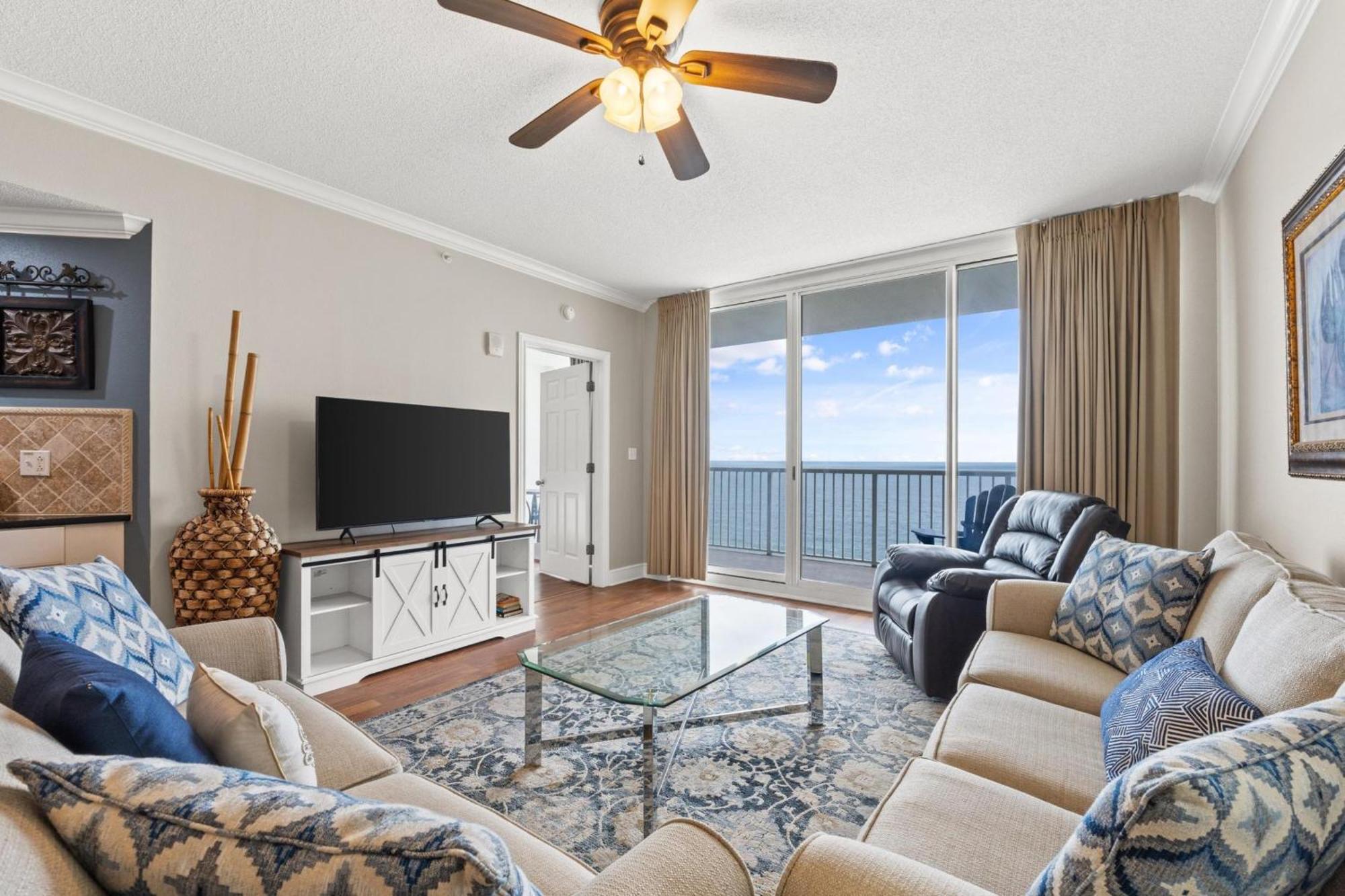 Majestic Beach Resort Tower 2 By Panhandle Getaways Panama City Beach Room photo